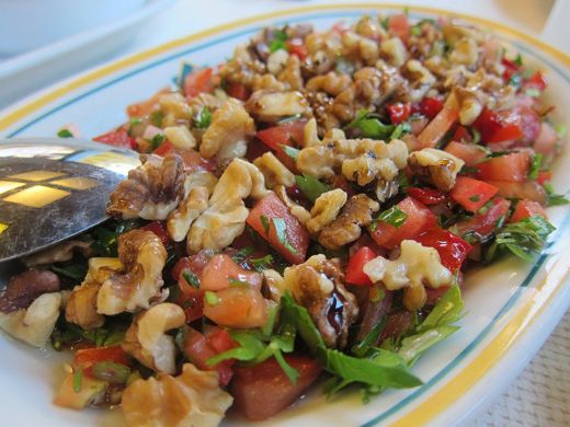 Patlıcan Biber Salatası Tarifi ve Malzemeleri